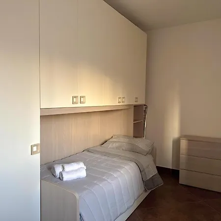 Apartment Sofia - Bright And Spacious Flat In Nettuno, Steps From The Center, Beaches, And Train Station *