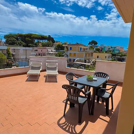 Sofia - Bright And Spacious Flat In Nettuno, Steps From The Center, Beaches, And Train Station Appartamento Nettuno